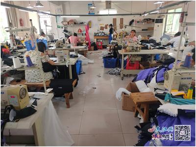 柴桑区沙河开发区纪委开展服装加工厂安全生产专项督查 图